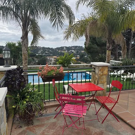 Bleu Azur Villa *